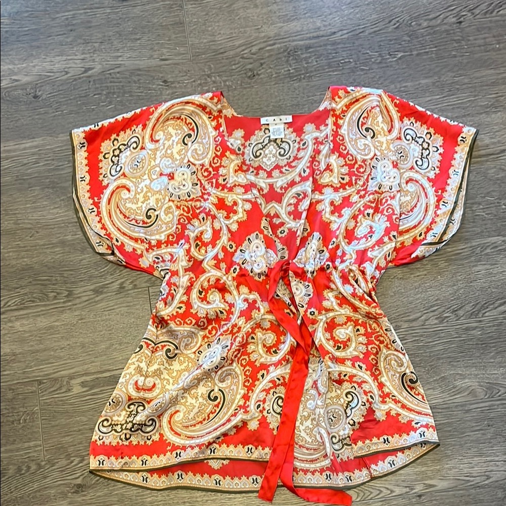 100% silk Kimono style Top medium